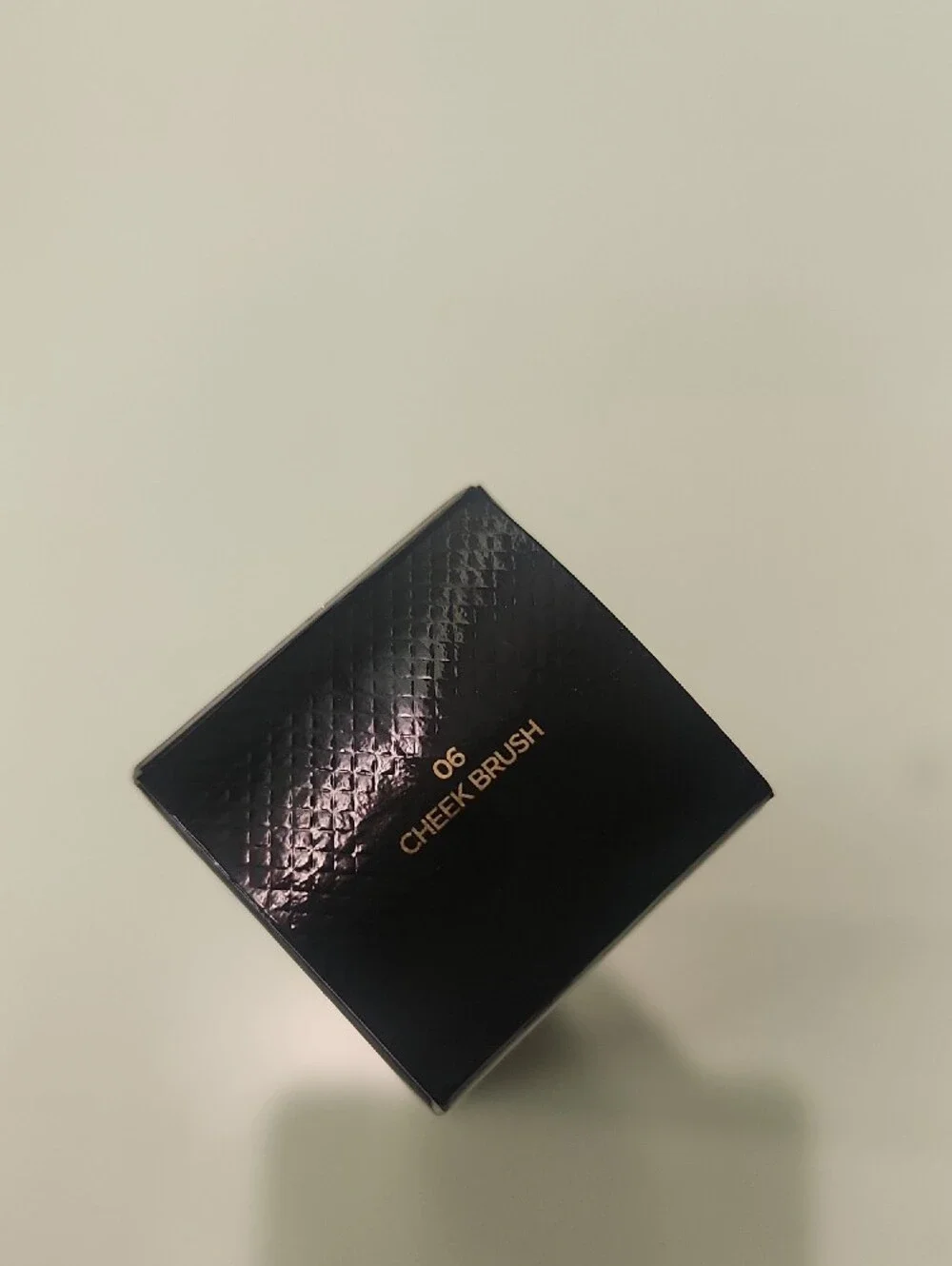 Tom Ford Cheek Brush – Black with Gold Logo